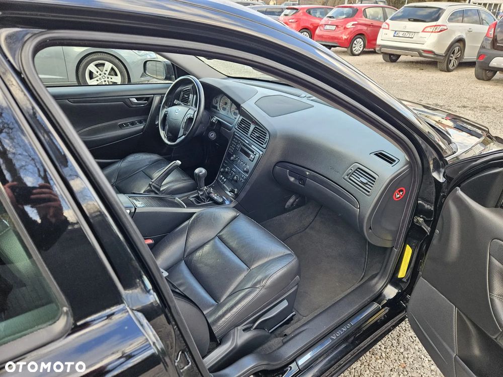 Volvo V70 2.4 Summum - 26