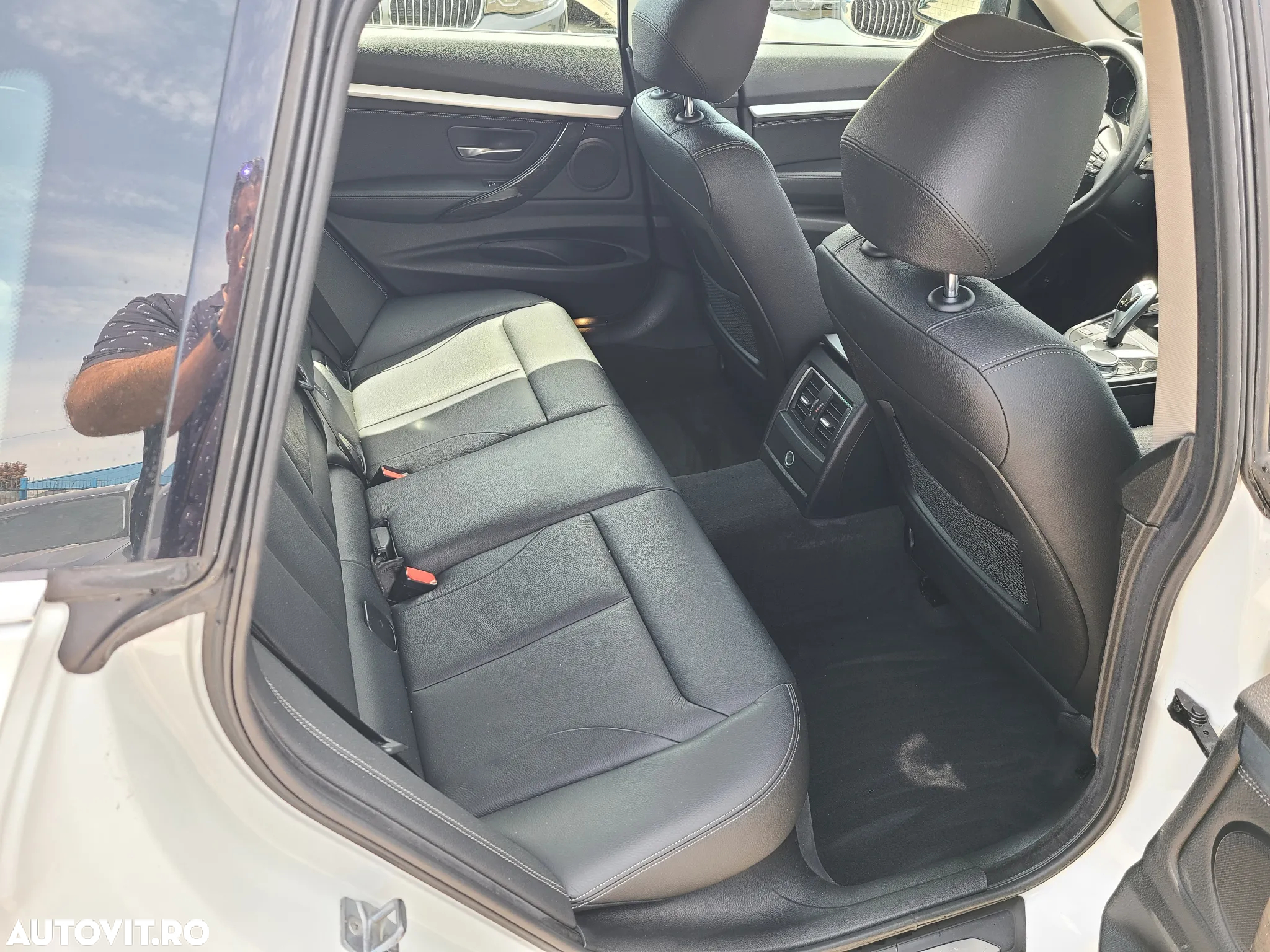 BMW Seria 3 320i GT xDrive AT - 15