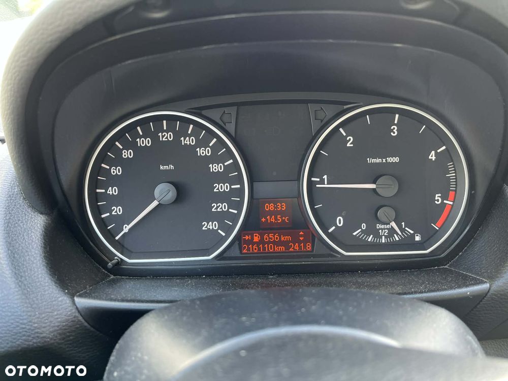 BMW Seria 1 118d DPF - 3
