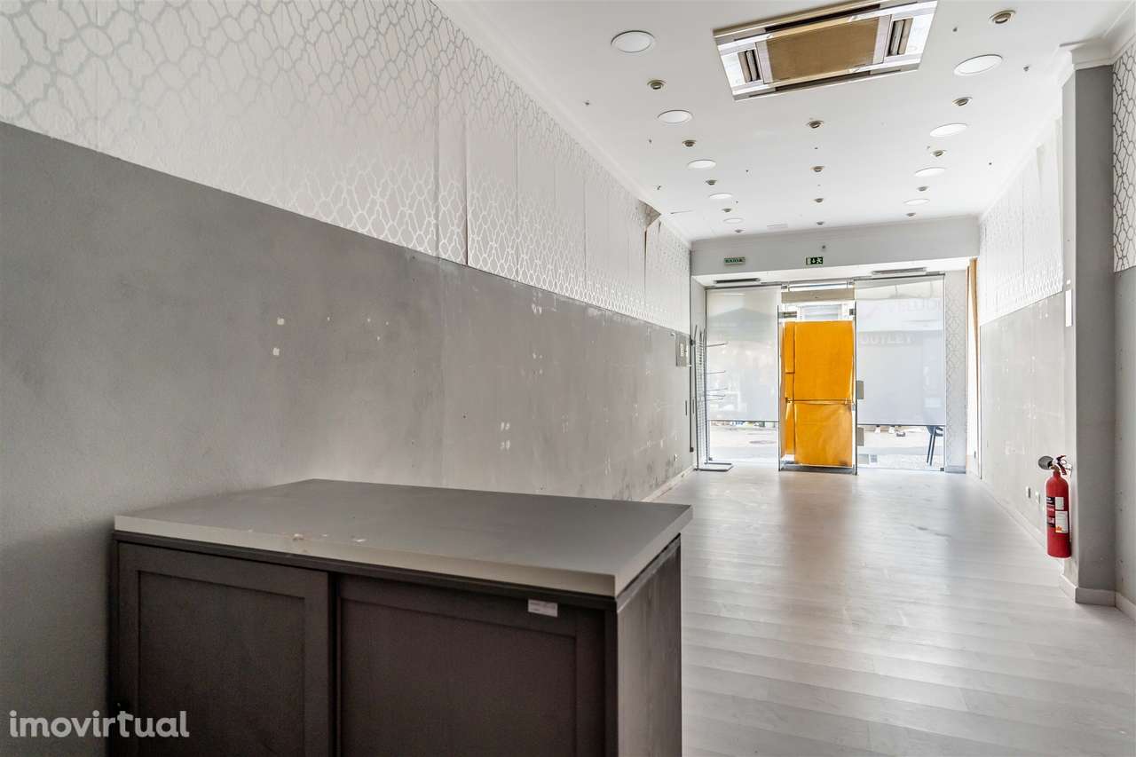 Loja no centro de Portimão - Grande imagem: 5/21