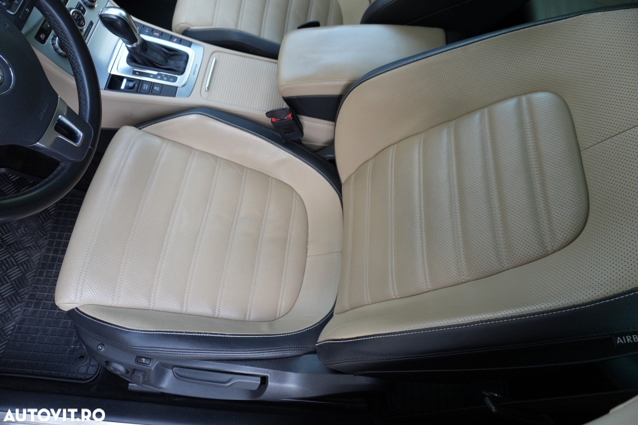Volkswagen Passat CC 2.0 TDI DSG 4Motion BMT - 14
