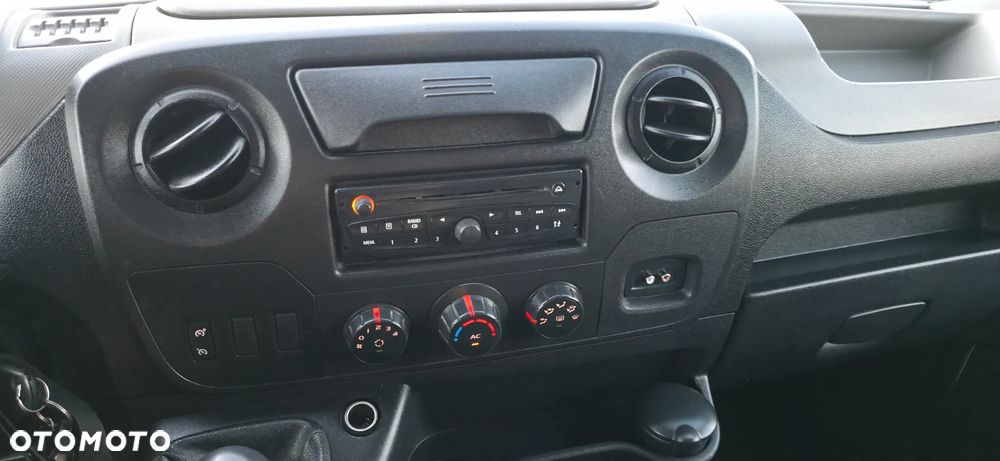 Renault Master - 17