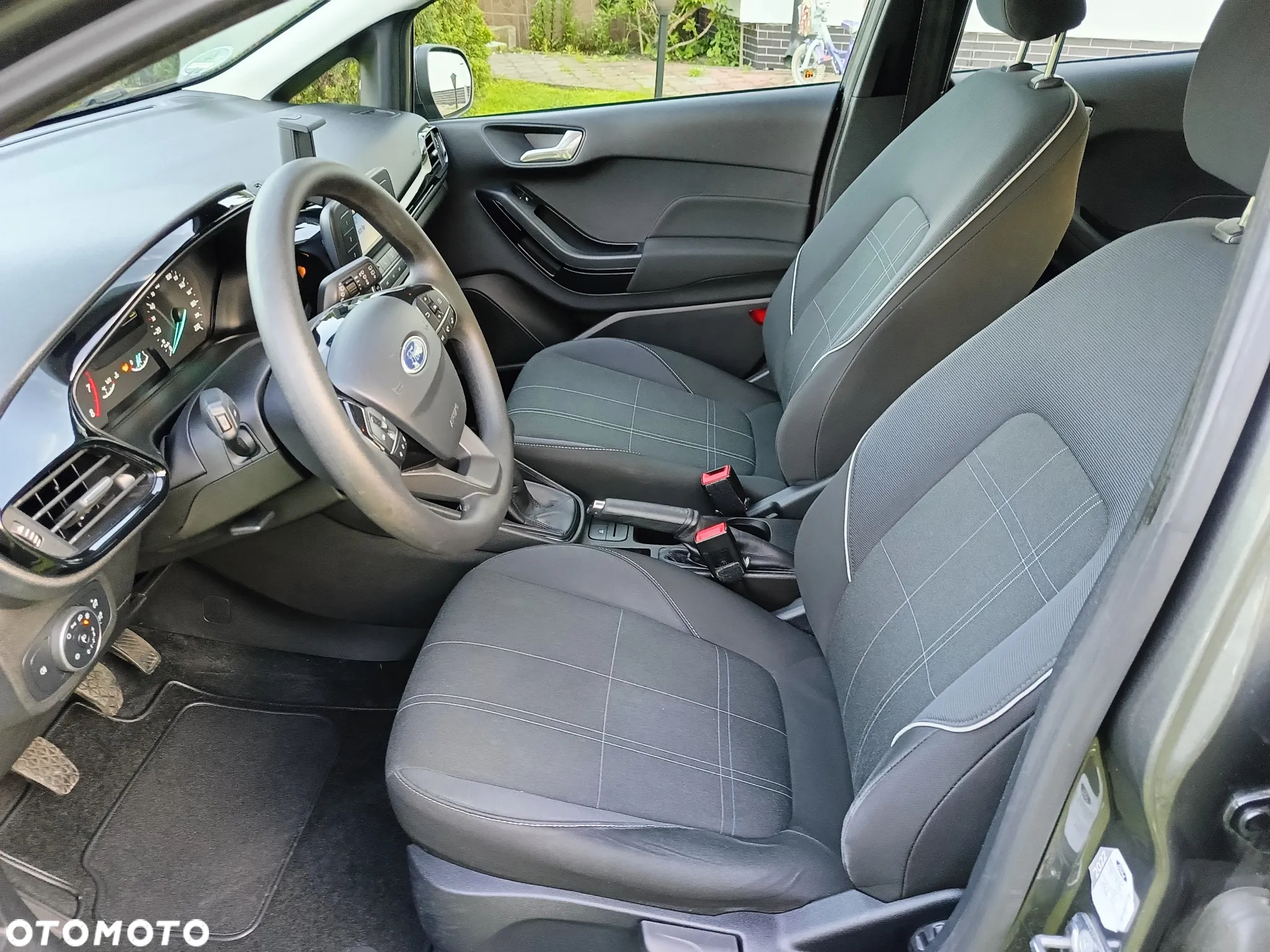 Ford Fiesta 1.1 Titanium - 24