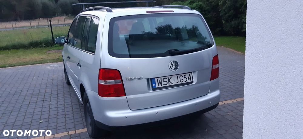 Volkswagen Touran 1.9 TDI Conceptline - 7