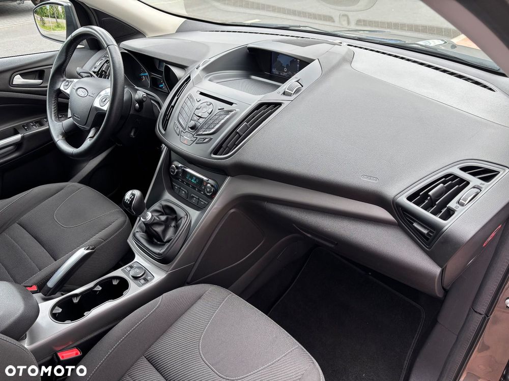 Ford Kuga 1.5 EcoBoost FWD Titanium ASS - 36