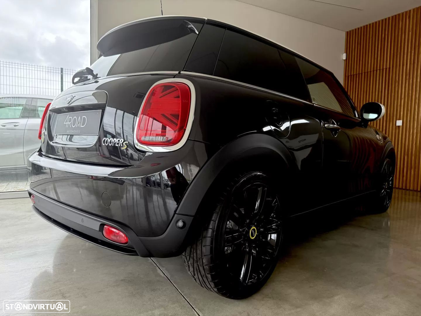 MINI 3 Portas Cooper SE - 33
