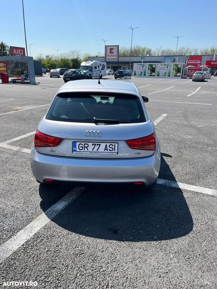 Audi A1 Sportback 1.6 TDI Design - 10