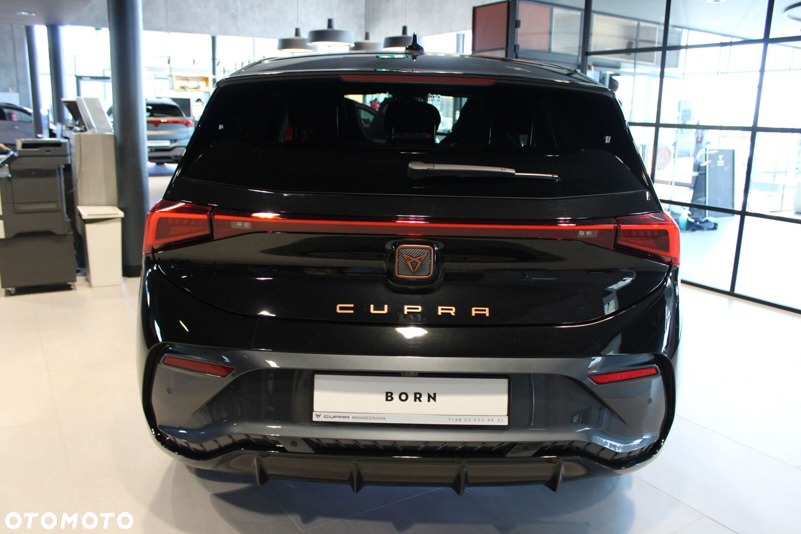 Cupra Born - 4