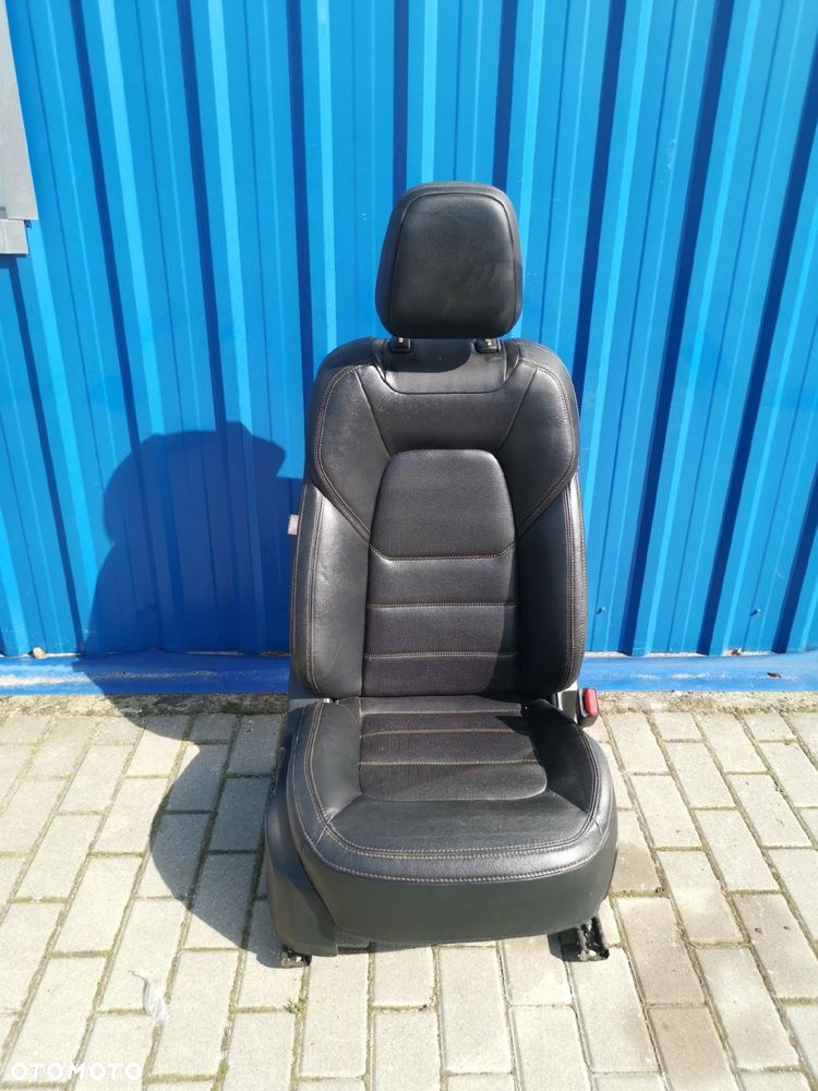 MAZDA CX5 II FOTEL SKORA PRAWY PRZEDNI - 1