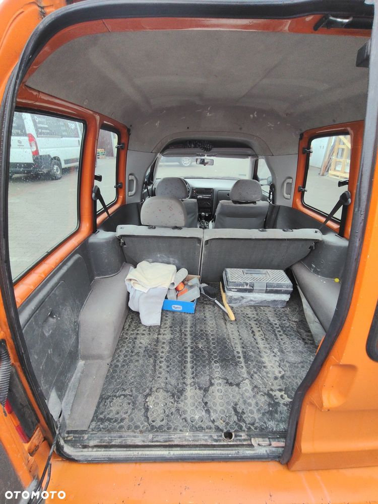 Volkswagen Caddy - 8
