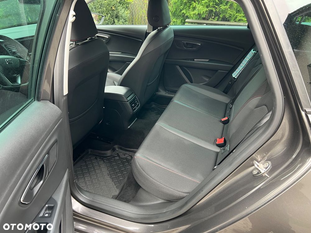 Seat Leon Sportstourer 2.0 TDI FR S&S DSG EU6 - 21