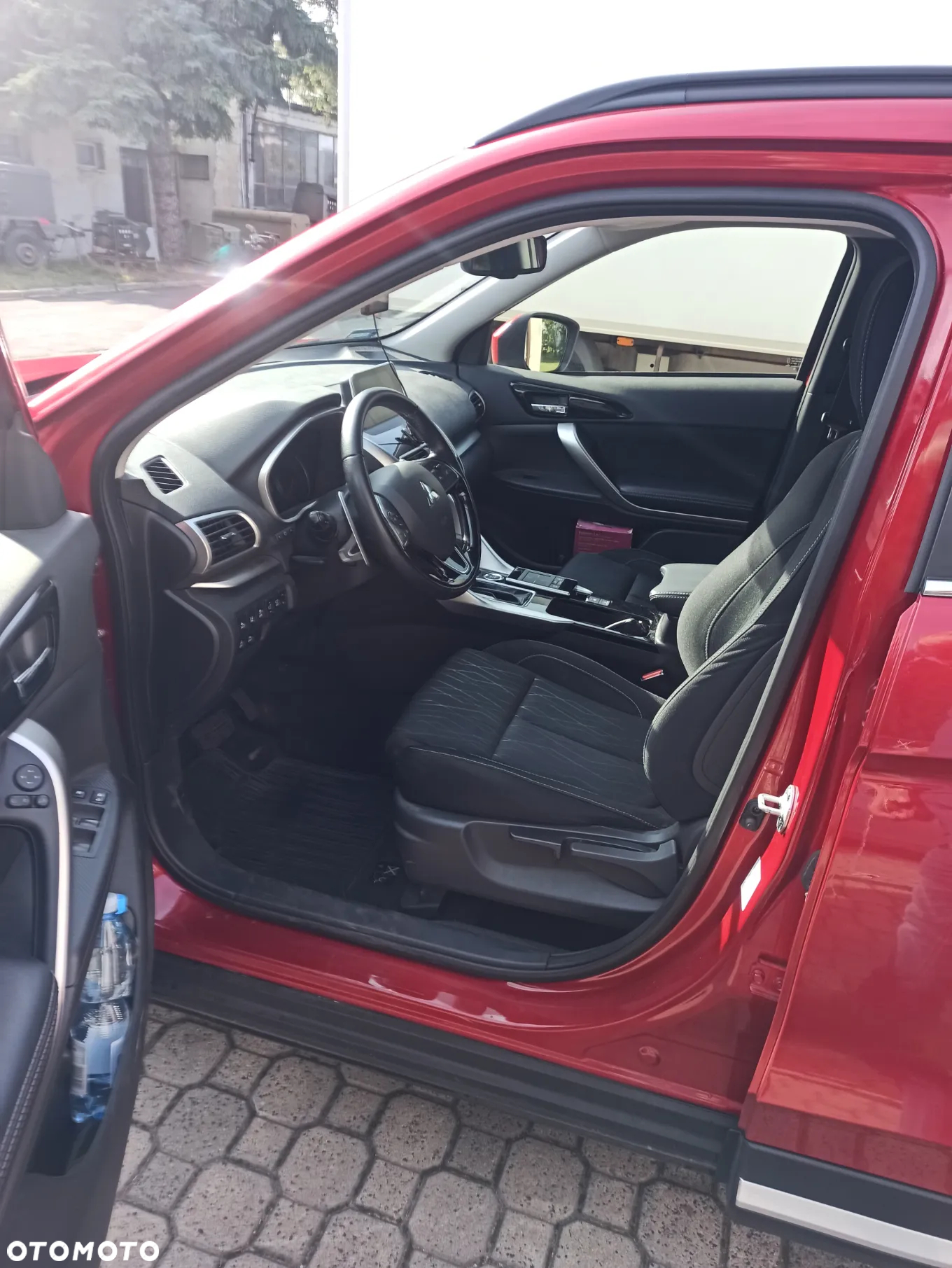 Mitsubishi Eclipse Cross - 8
