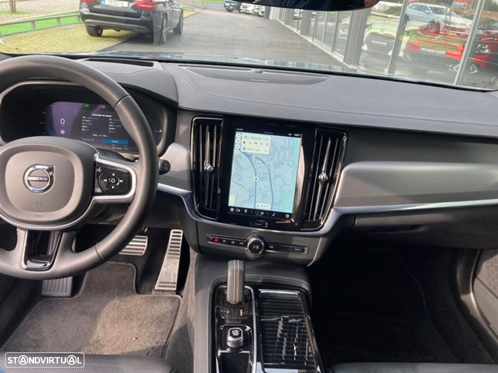 Volvo V90 2.0 T6 PHEV R-Design AWD - 23