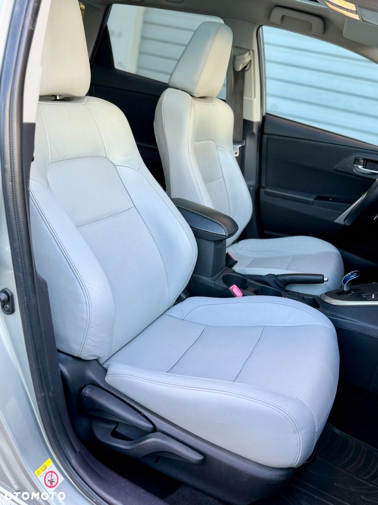 Toyota Auris 1.8 VVT-i Automatik Executive - 16