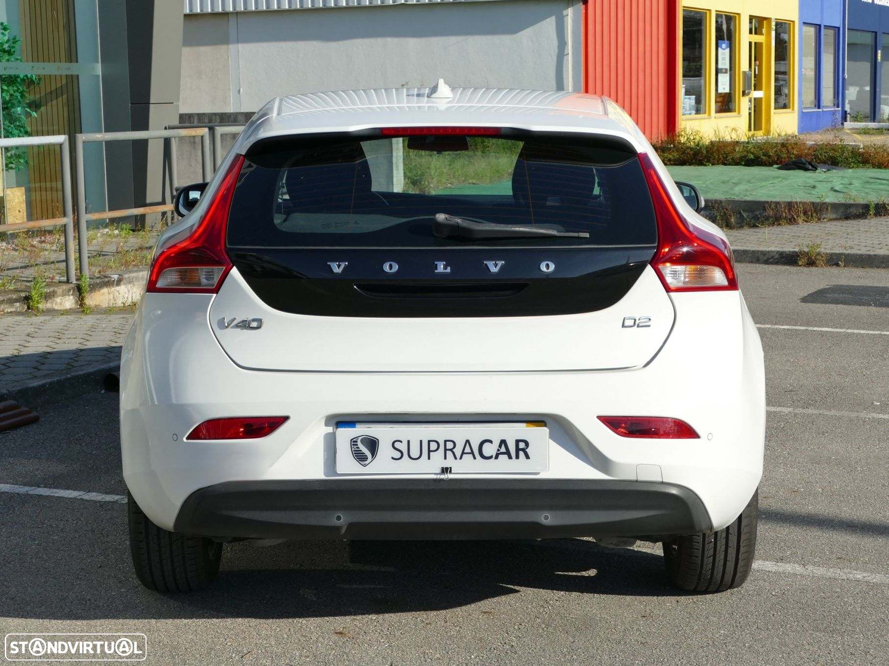 Volvo V40 2.0 D2 Kinetic - 4