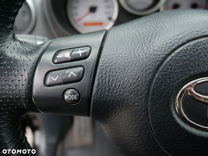 Toyota RAV4 4x4 Executive - 16