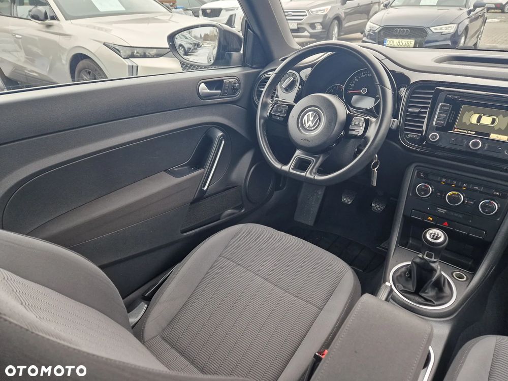 Volkswagen Beetle - 25