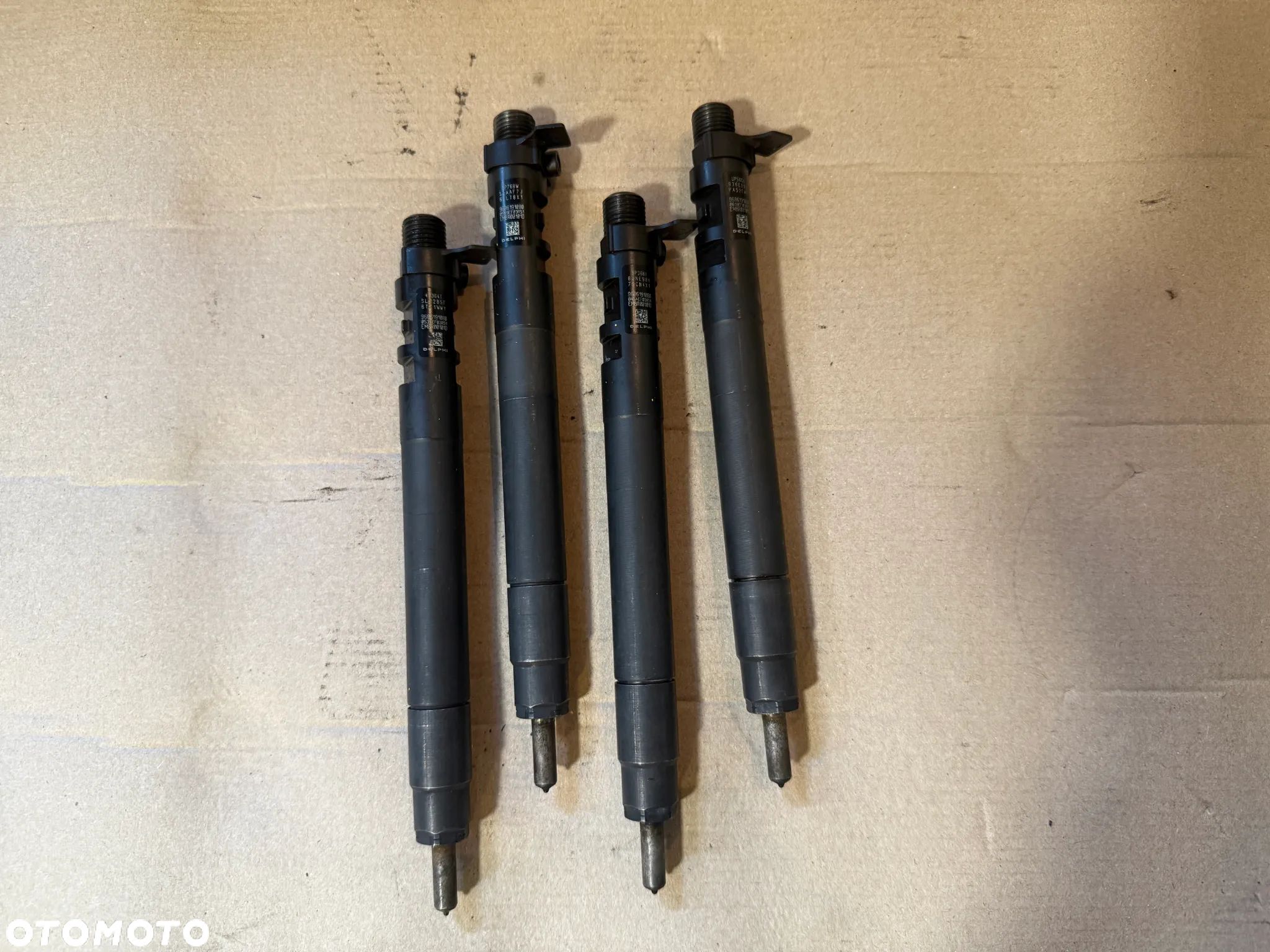 Wtryskiwacze wtryski 9686191080 2.0d Ford Peugeot Citroen Delphi - 1
