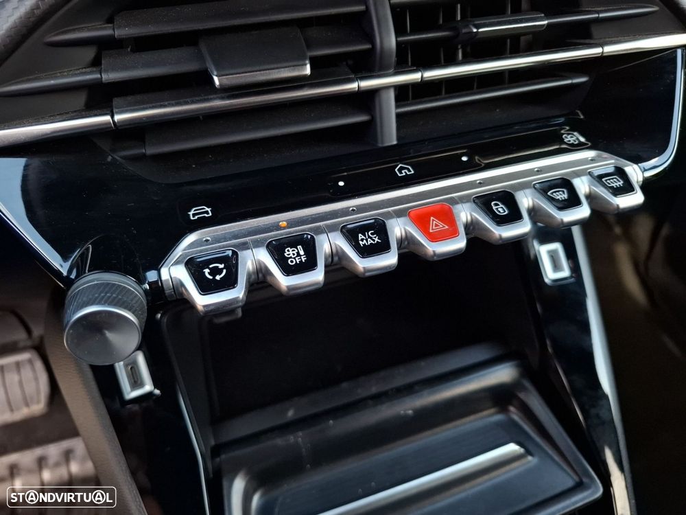 Peugeot 2008 1.2 Hybrid Allure e-DCS6 - 18