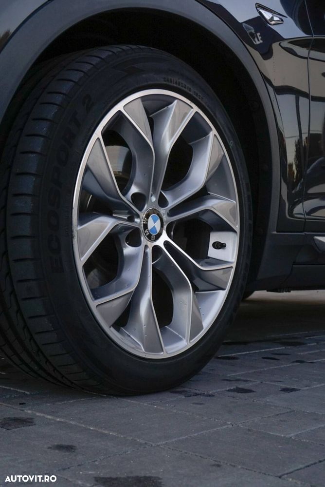 BMW X4 xDrive20d - 8