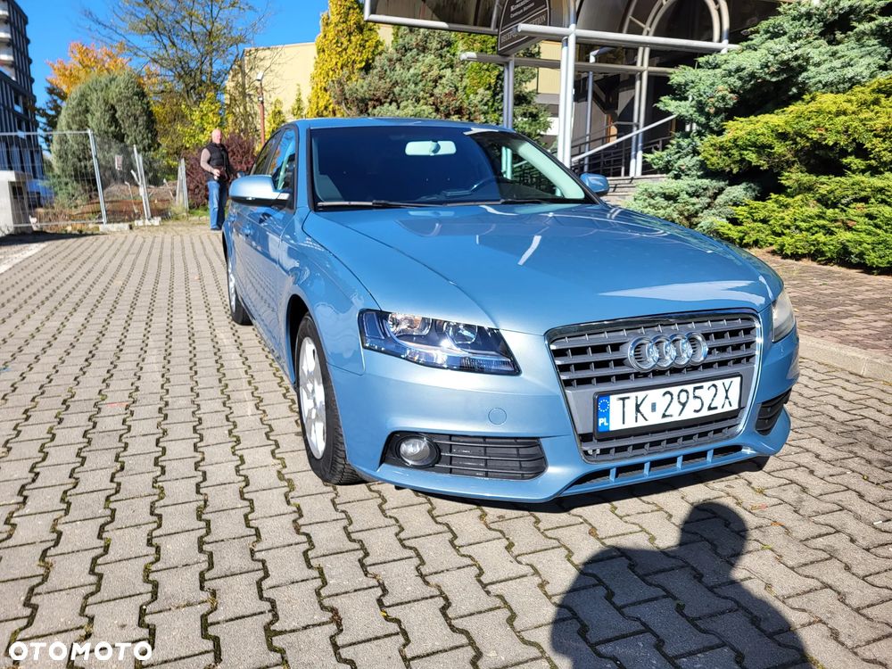 Audi A4 Limousine - 2