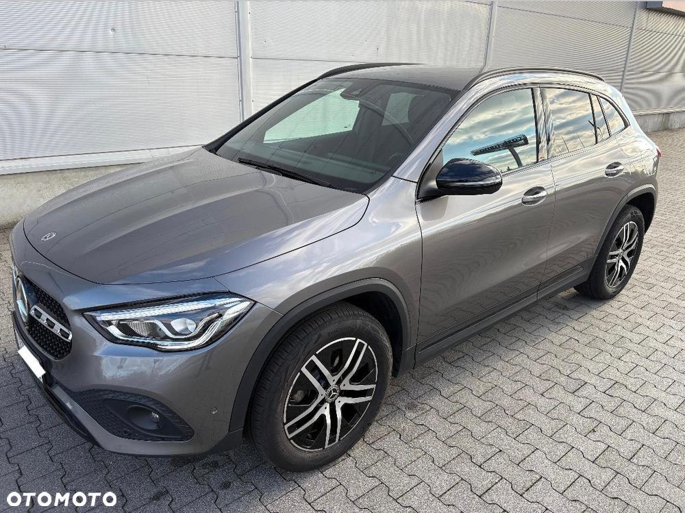 Mercedes-Benz Gla 2022 photo 2
