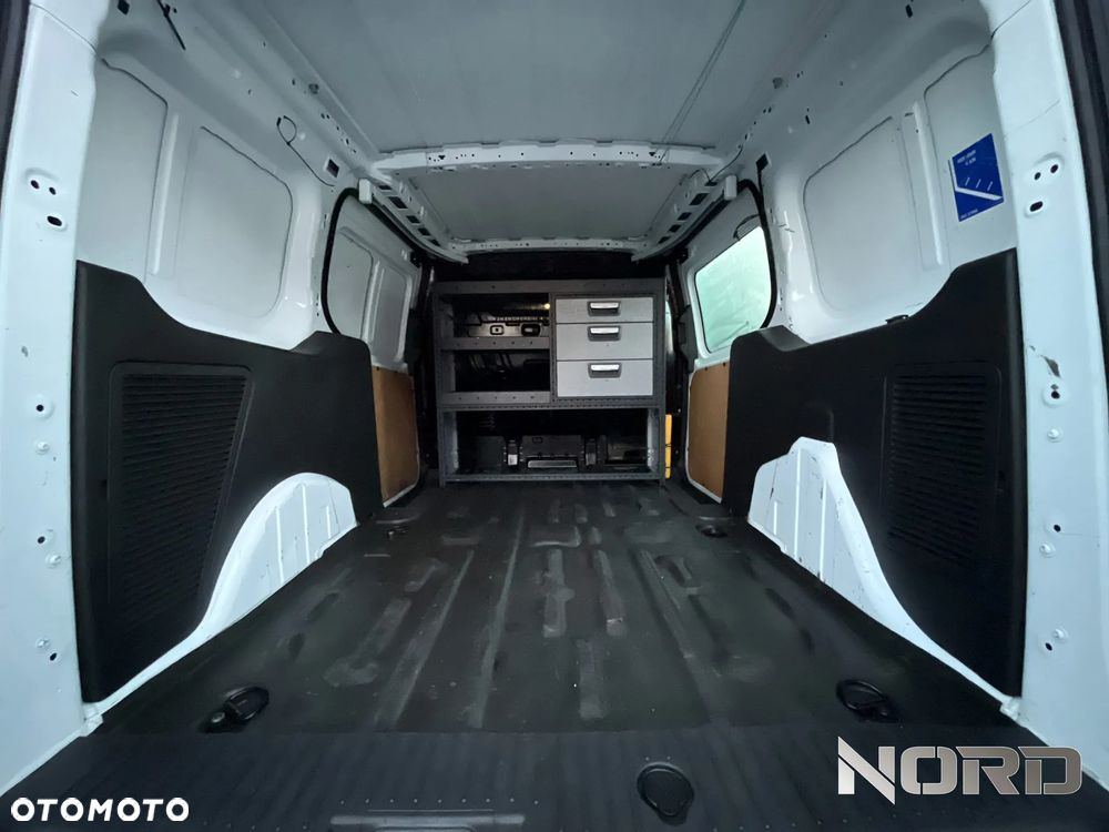 Ford Transit Connect L2 - 22