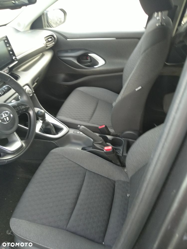 Toyota Yaris - 3