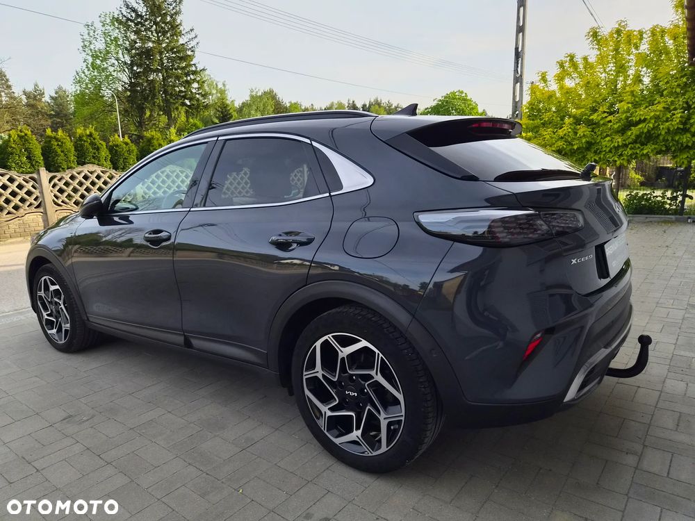 Kia XCeed - 10