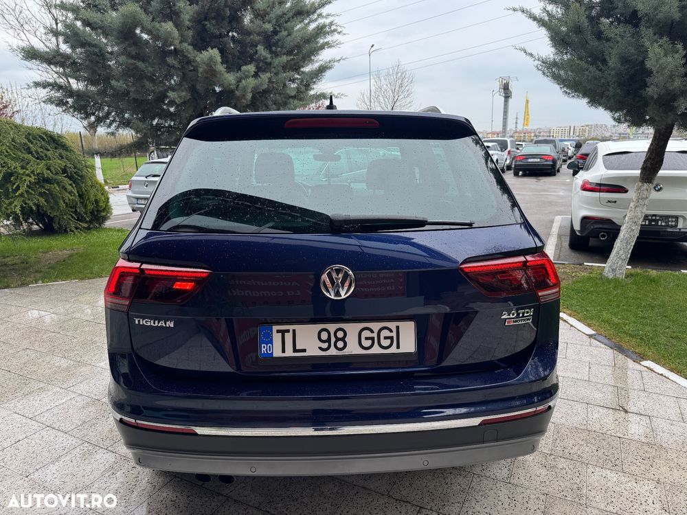 Volkswagen Tiguan 2.0 TDI SCR 4MOTION DSG Comfortline - 23
