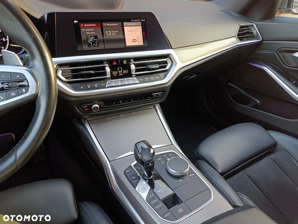 BMW Seria 3 330i M Sport sport - 23