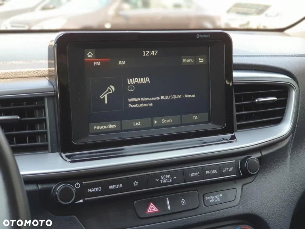 Kia Ceed 1.4 T-GDI M DCT - 24