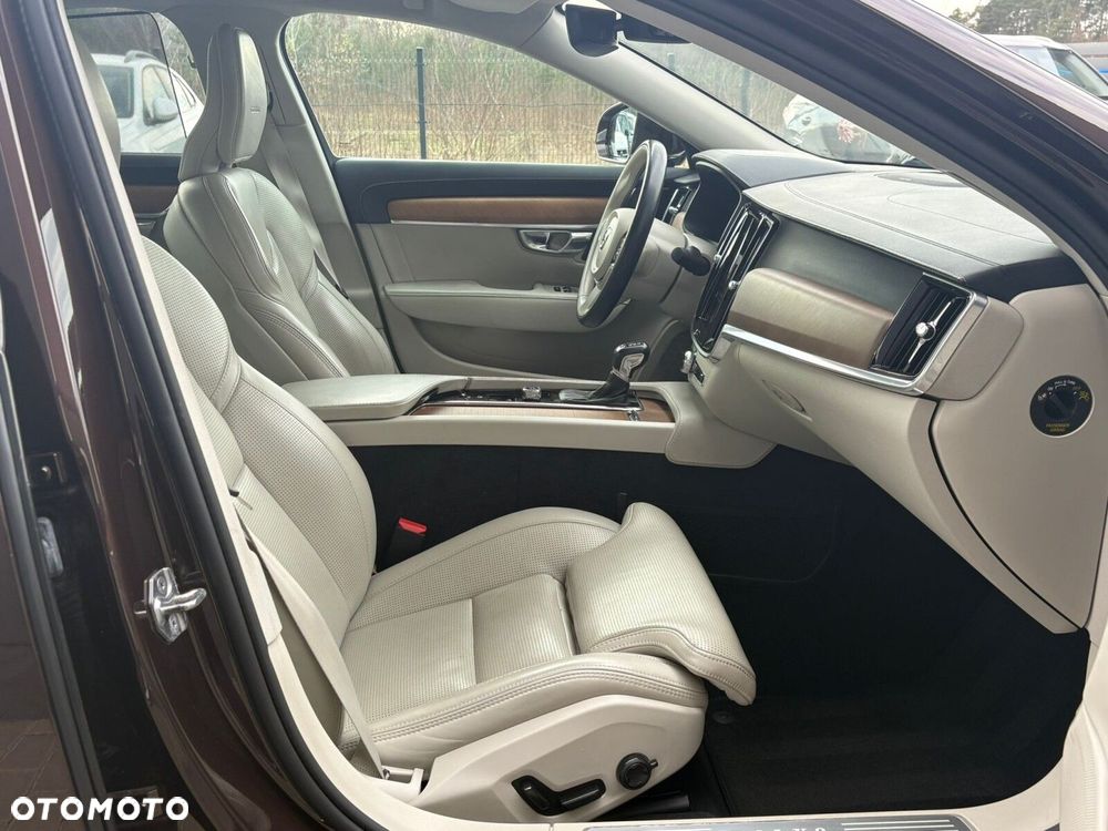 Volvo S90 D5 AWD Inscription - 11