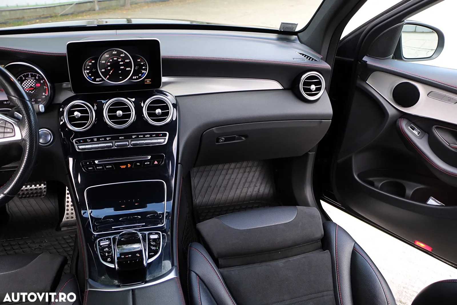 Mercedes-Benz GLC AMG 43 4Matic 9G-TRONIC - 27
