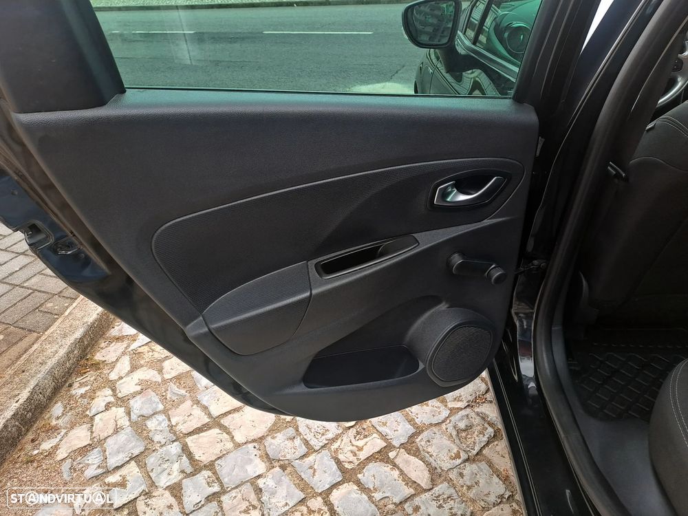 Renault Clio Sport Tourer 0.9 TCe Limited Edition - 17
