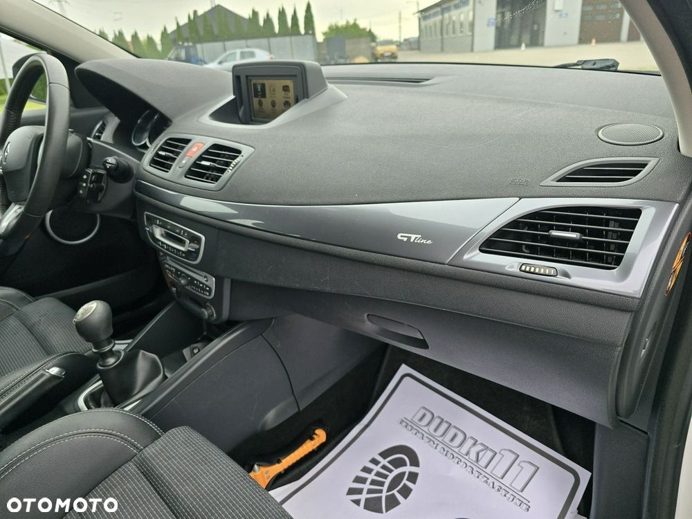 Renault Megane - 24