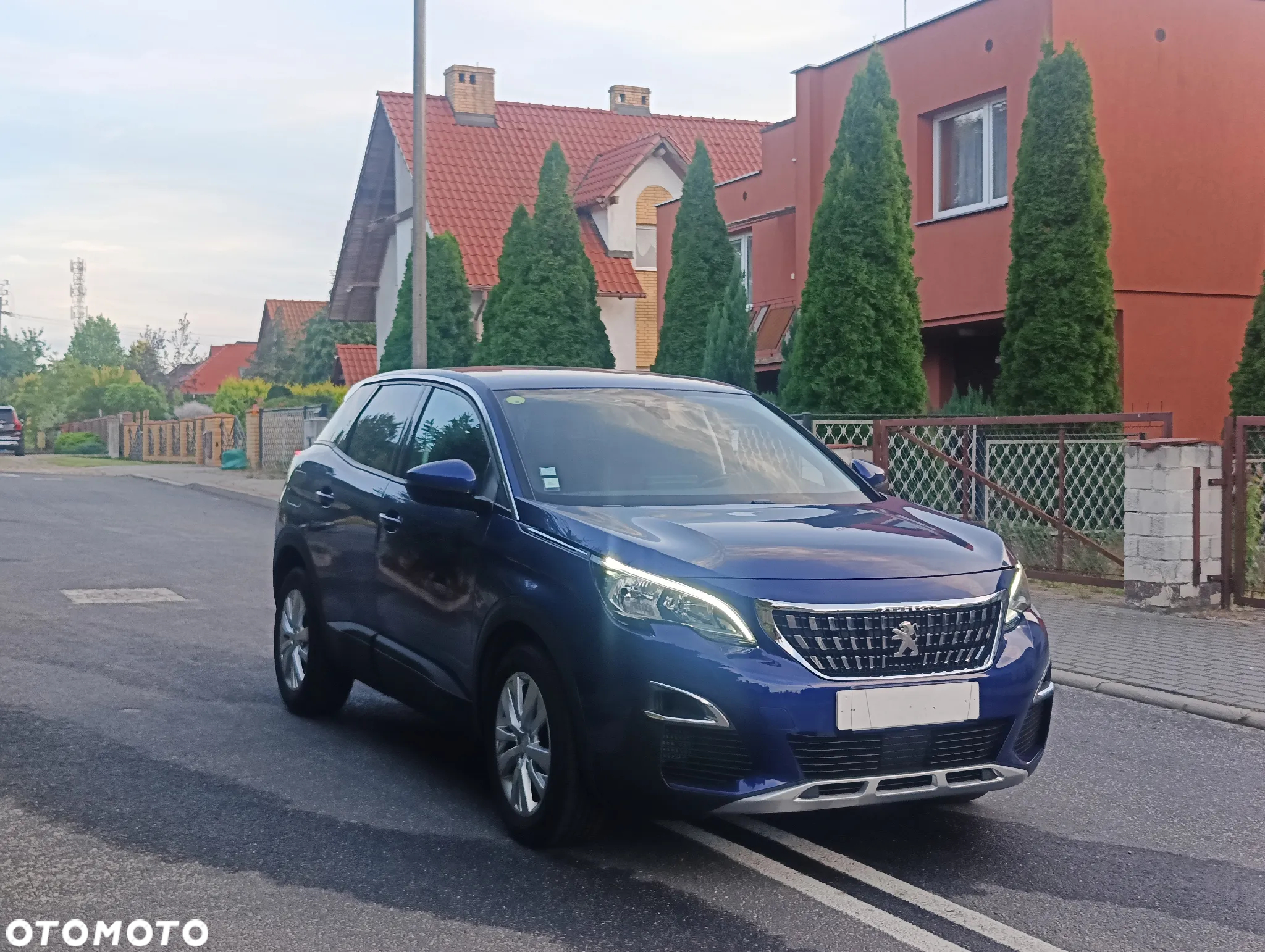 Peugeot 3008 1.5 BlueHDi Allure S&S - 2
