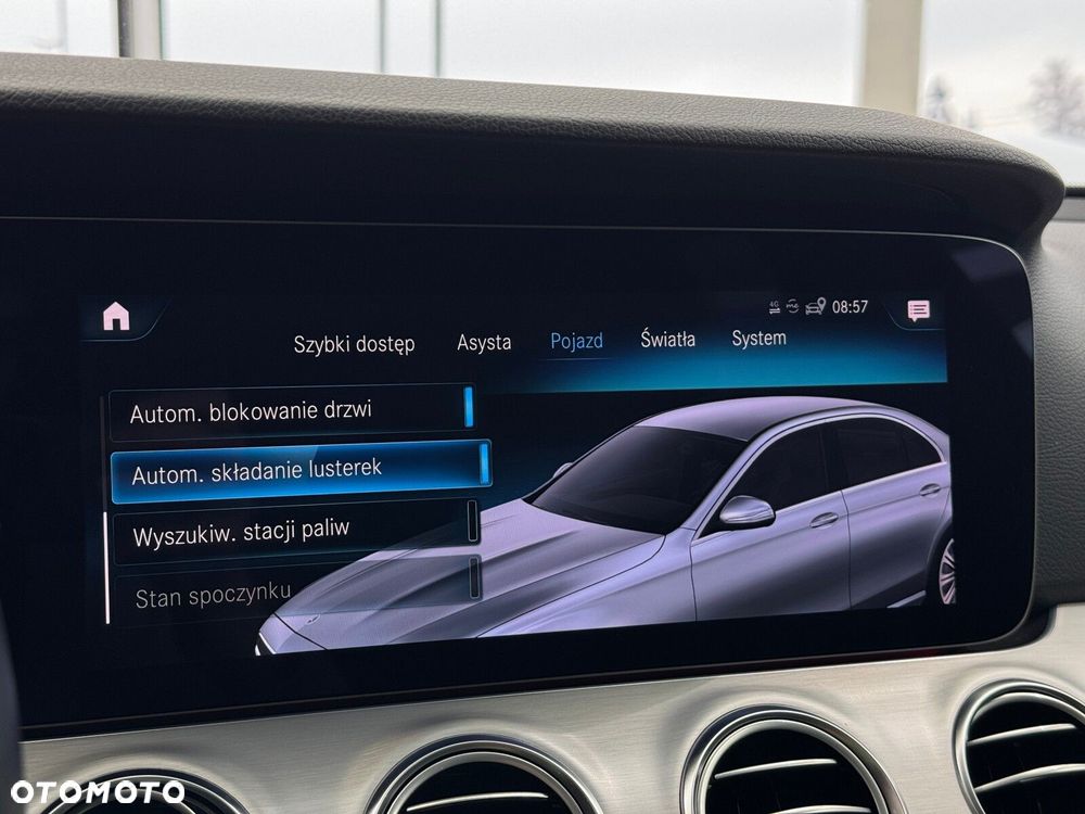 Mercedes-Benz Klasa E 220 d 4-Matic AMG/Avantgarde - 35