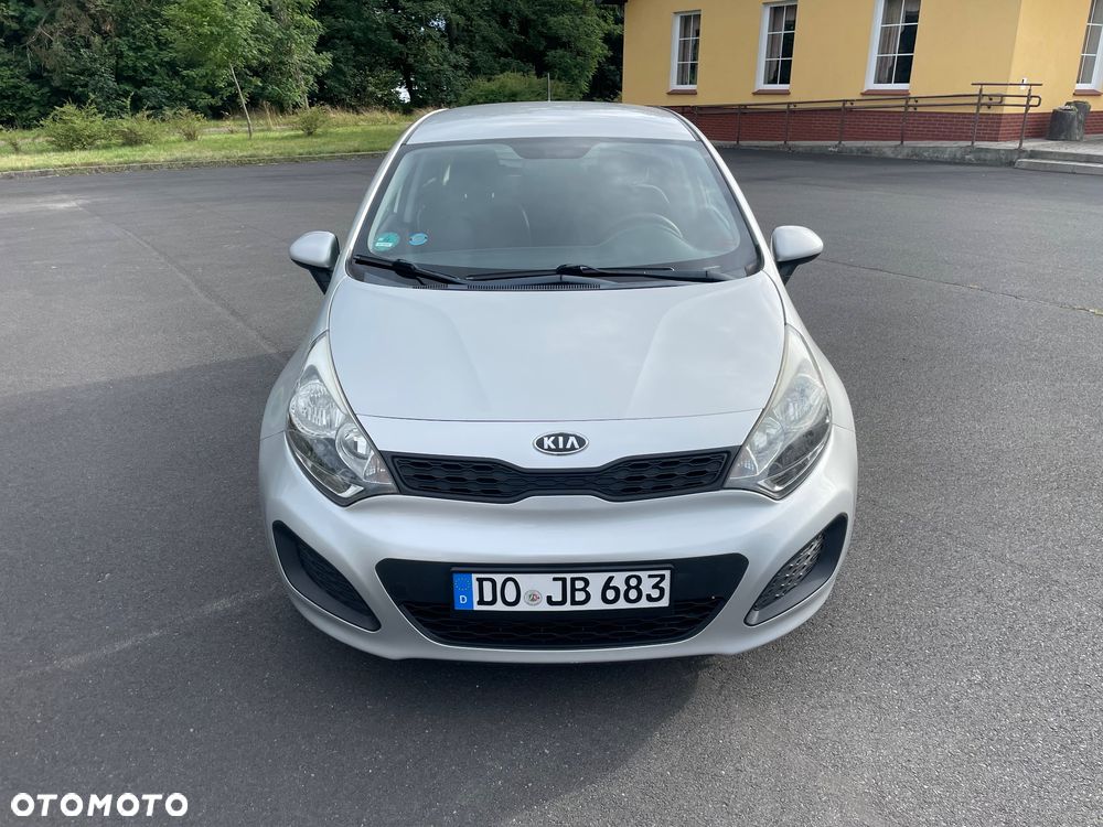 Kia Rio 1.4 Platinum Edition - 4