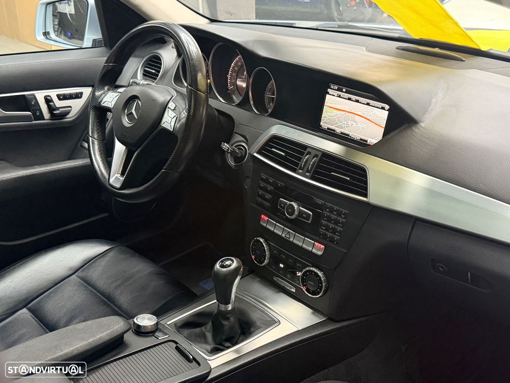 Mercedes-Benz C 250 Station CDI Avantgarde Edition - 32