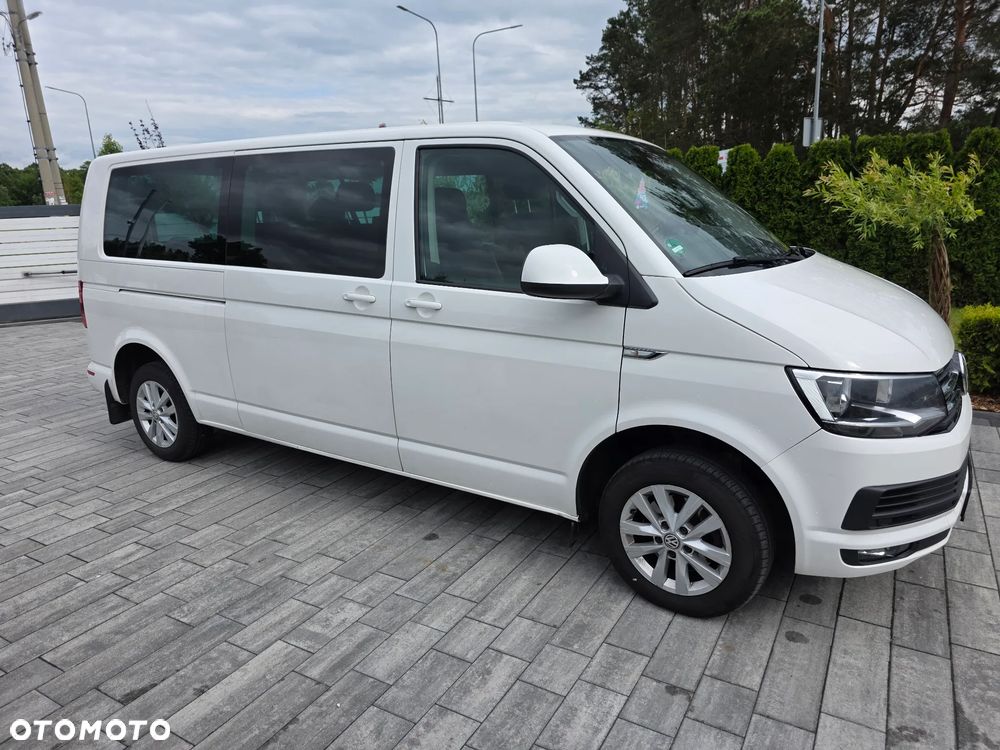 Volkswagen Caravelle - 11