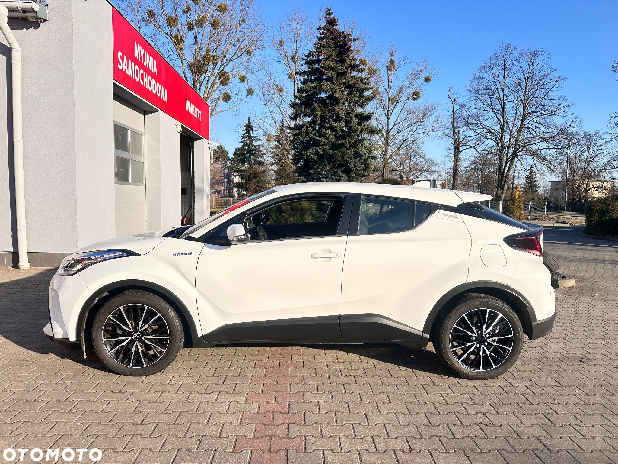 Toyota C-HR - 13
