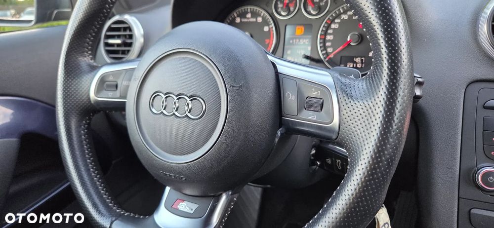 Audi A3 ver-1-4-tfsi-s-tronic-s-line-sportpaket - 34