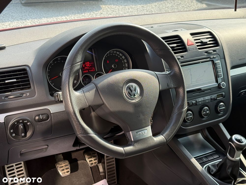 Volkswagen Golf 2.0 TSI GTI - 26