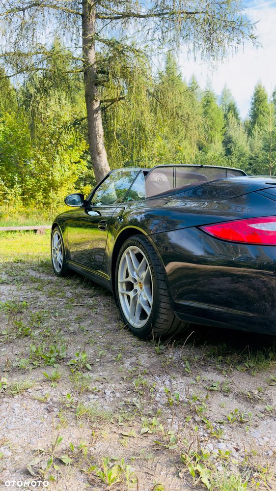 Porsche 911 Carrera 4S PDK - 5
