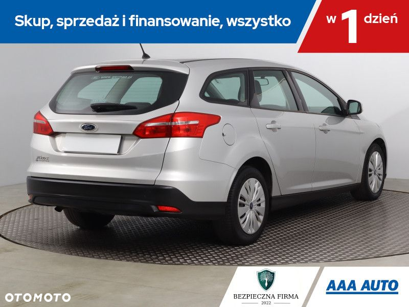 Ford Focus - 6