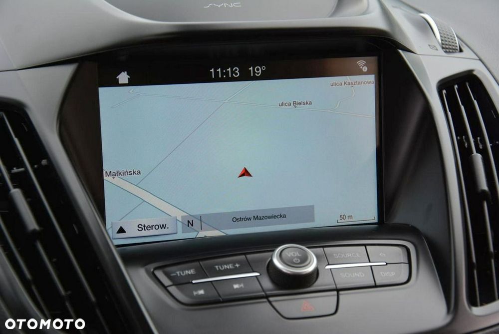 Ford Kuga 1.5 EcoBoost 2x4 Titanium - 26