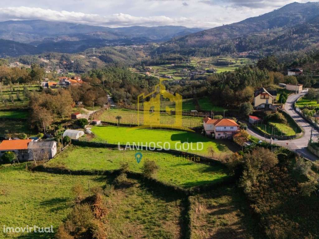 Terreno Agrícola com 2.700 m² em Sobradelo da Goma - Uma Oportunida... - Grande imagem: 3/5