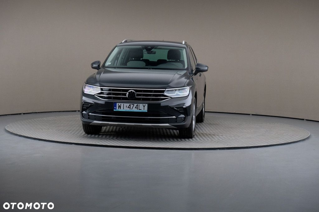 Volkswagen Tiguan - 3