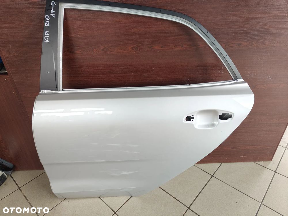 Kia Rio IV 2017-> drzwi tyl lewe